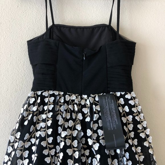 NWT BCBG Floral Embroidered Tulle Gown - Picture 7 of 14